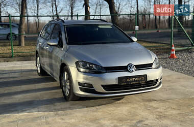 Универсал Volkswagen Golf 2014 в Ивано-Франковске