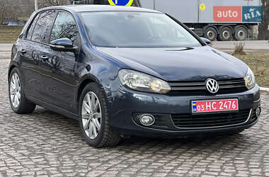 Хэтчбек Volkswagen Golf 2008 в Староконстантинове