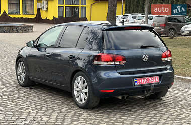 Хэтчбек Volkswagen Golf 2008 в Староконстантинове