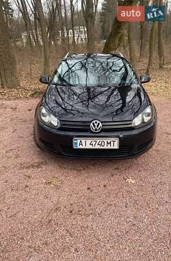 Универсал Volkswagen Golf 2012 в 