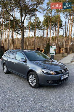 Універсал Volkswagen Golf 2012 в Славуті