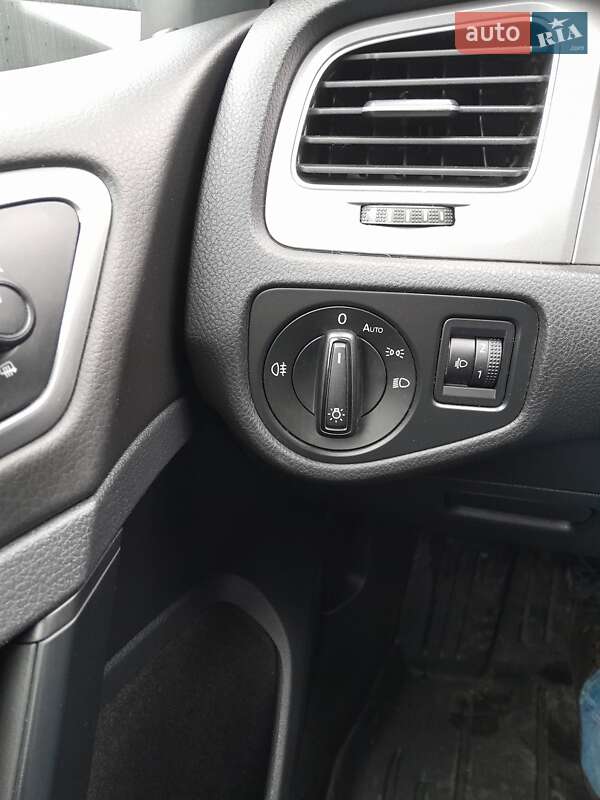 Універсал Volkswagen Golf 2015 в Львові