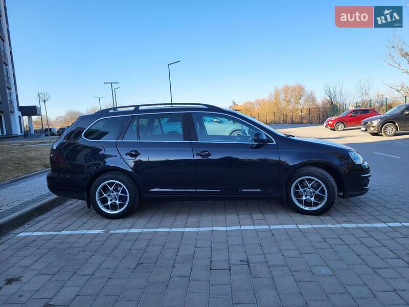 Универсал Volkswagen Golf 2007 в Луцке