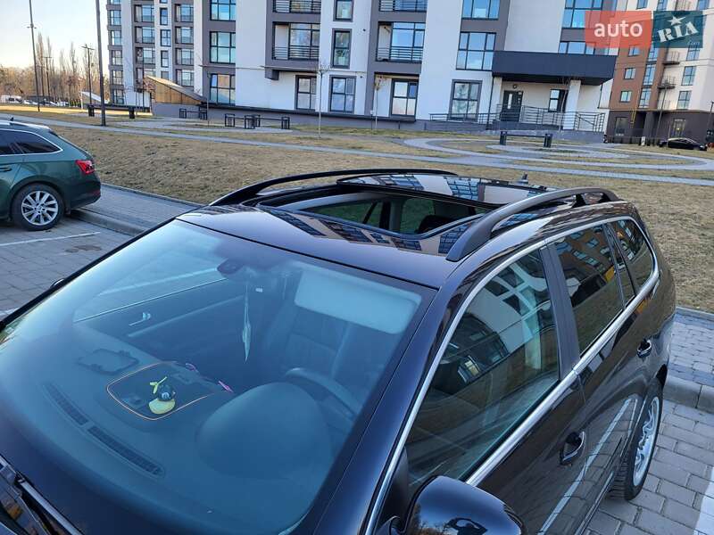 Универсал Volkswagen Golf 2007 в Луцке