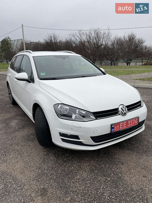 Універсал Volkswagen Golf 2017 в 