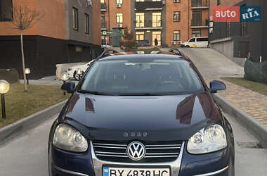 Универсал Volkswagen Golf 2009 в Киеве