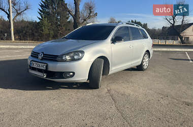 Универсал Volkswagen Golf 2011 в 