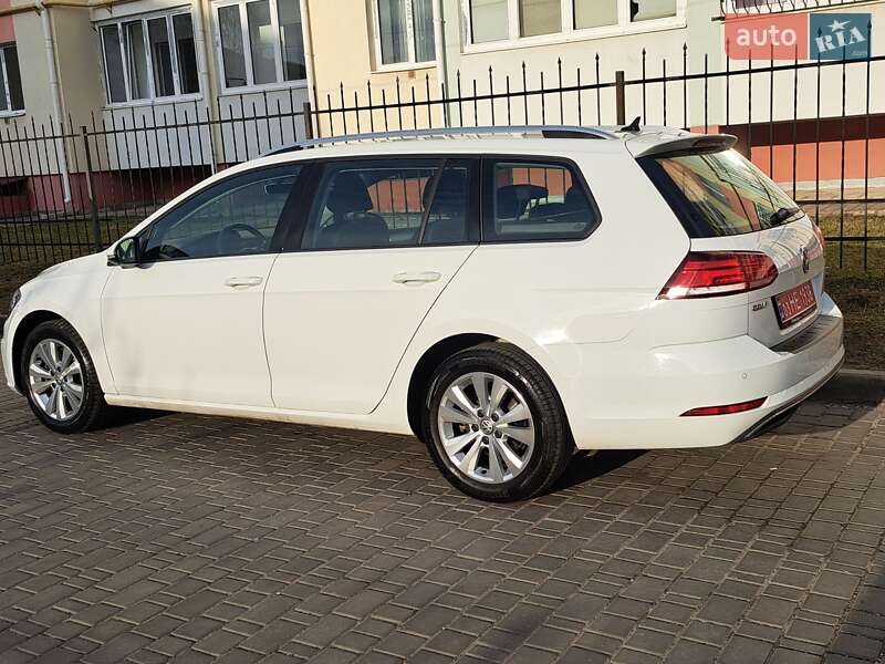 Универсал Volkswagen Golf 2019 в Луцке фото 15 Универсал Volkswagen Golf 2019 в Луцке