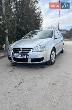 Универсал Volkswagen Golf 2007 в Бучаче