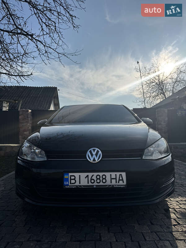 Хэтчбек Volkswagen Golf 2015 в Киеве фото 29 Хэтчбек Volkswagen Golf 2015 в Киеве