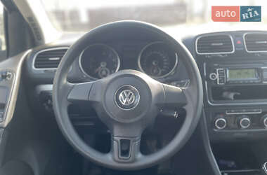 Хэтчбек Volkswagen Golf 2009 в Виннице