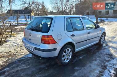 Хэтчбек Volkswagen Golf 1998 в 