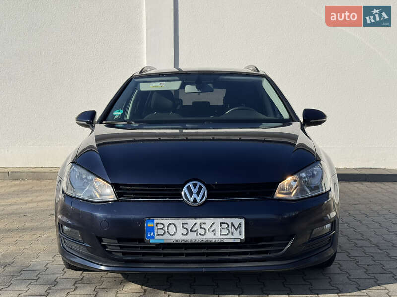 Универсал Volkswagen Golf 2014 в Тернополе