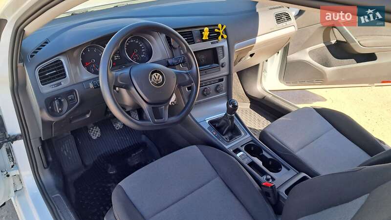Хетчбек Volkswagen Golf 2013 в Тернополі