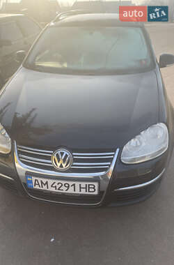 Универсал Volkswagen Golf 2007 в Олевске