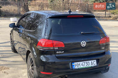 Хетчбек Volkswagen Golf 2009 в Вишгороді