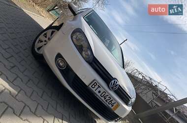 Хетчбек Volkswagen Golf 2010 в Надвірній