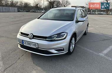 Универсал Volkswagen Golf 2019 в Черновцах