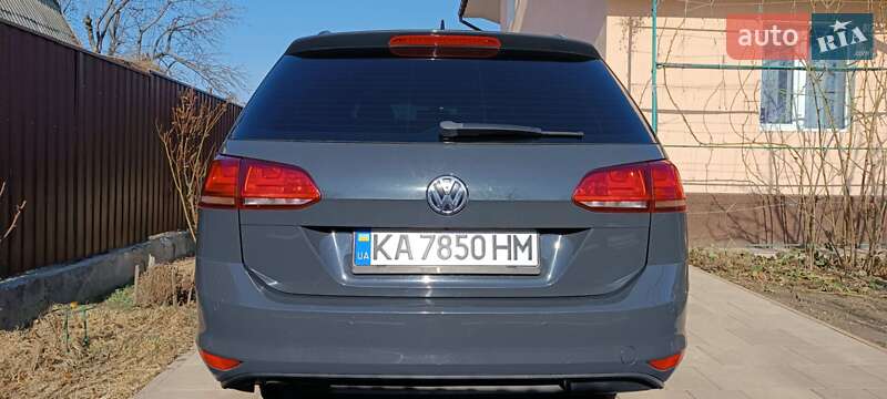 Універсал Volkswagen Golf 2017 в Боярці