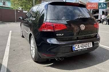 Хетчбек Volkswagen Golf 2016 в Умані