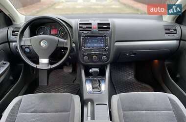 Универсал Volkswagen Golf 2008 в Стрые