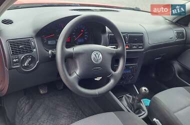 Хетчбек Volkswagen Golf 2003 в Одесі