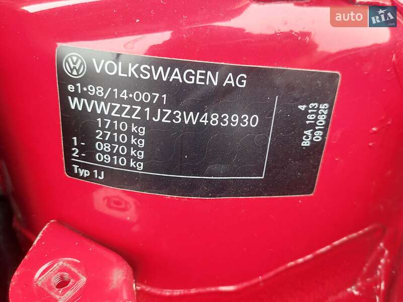 Хетчбек Volkswagen Golf 2003 в Одесі