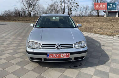 Хетчбек Volkswagen Golf 2002 в Самборі