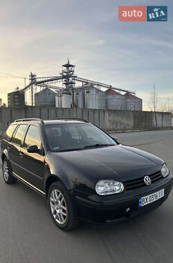 Універсал Volkswagen Golf 2001 в Києві