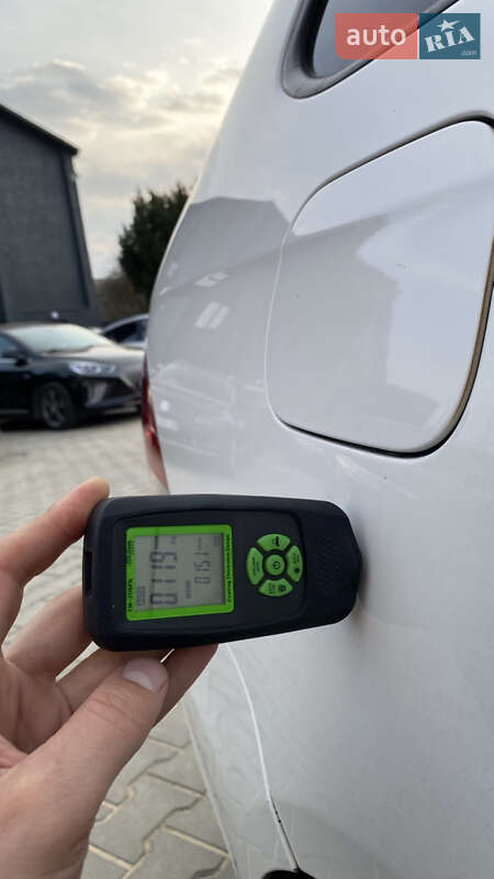 Универсал Volkswagen Golf 2011 в Луцке