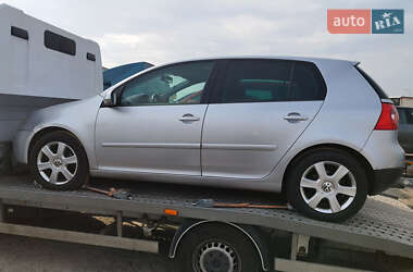 Хэтчбек Volkswagen Golf 2006 в Луцке