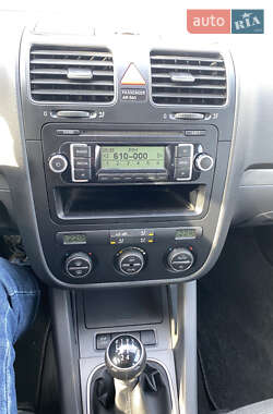 Универсал Volkswagen Golf 2009 в 