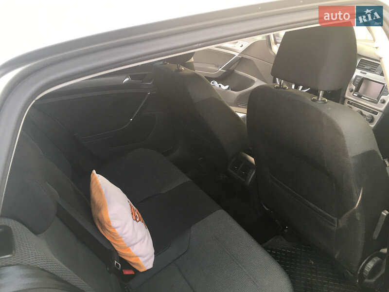 Хетчбек Volkswagen Golf 2014 в Запоріжжі фото 9 Хетчбек Volkswagen Golf 2014 в Запоріжжі