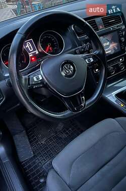 Универсал Volkswagen Golf 2017 в 