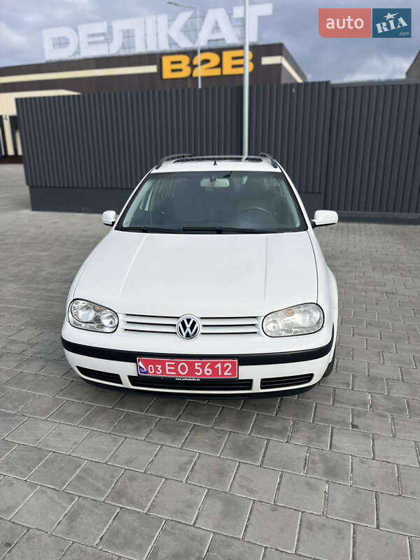 Універсал Volkswagen Golf 2005 в Черкасах