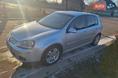 Хэтчбек Volkswagen Golf 2008 в 