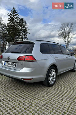 Универсал Volkswagen Golf 2015 в 