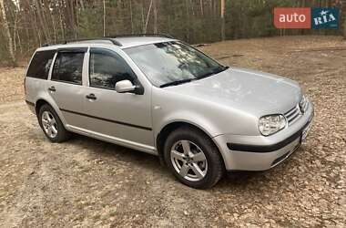 Універсал Volkswagen Golf 2005 в Охтирці