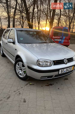 Хетчбек Volkswagen Golf 2002 в Бучачі