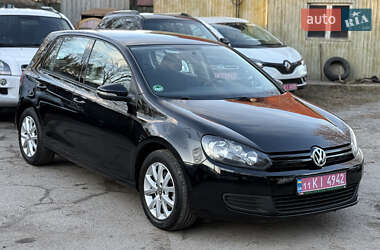 Хэтчбек Volkswagen Golf 2010 в Виннице