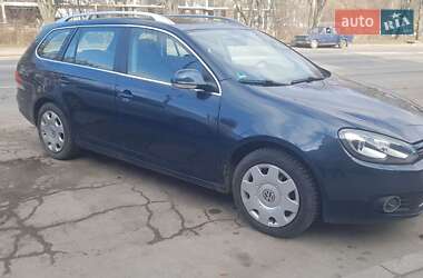 Универсал Volkswagen Golf 2010 в Хмельницком