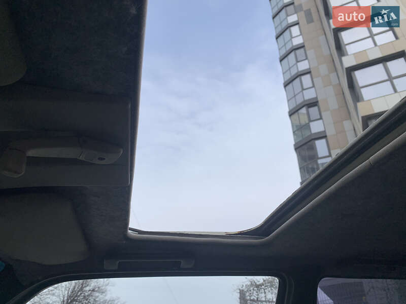 Хетчбек Volkswagen Golf 1988 в Дніпрі