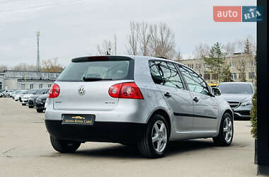 Хетчбек Volkswagen Golf 2004 в Харкові