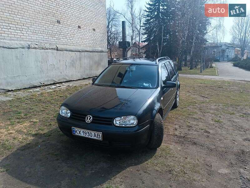 Volkswagen Golf 2001