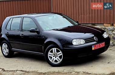 Хетчбек Volkswagen Golf 2002 в Полтаві