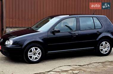 Хетчбек Volkswagen Golf 2002 в Полтаві