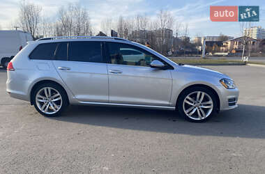 Універсал Volkswagen Golf 2015 в Києві