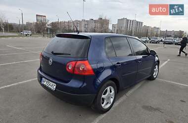 Хэтчбек Volkswagen Golf 2006 в Запорожье