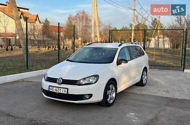 Універсал Volkswagen Golf 2012 в Дніпрі