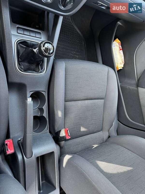 Хэтчбек Volkswagen Golf 2005 в Бердичеве